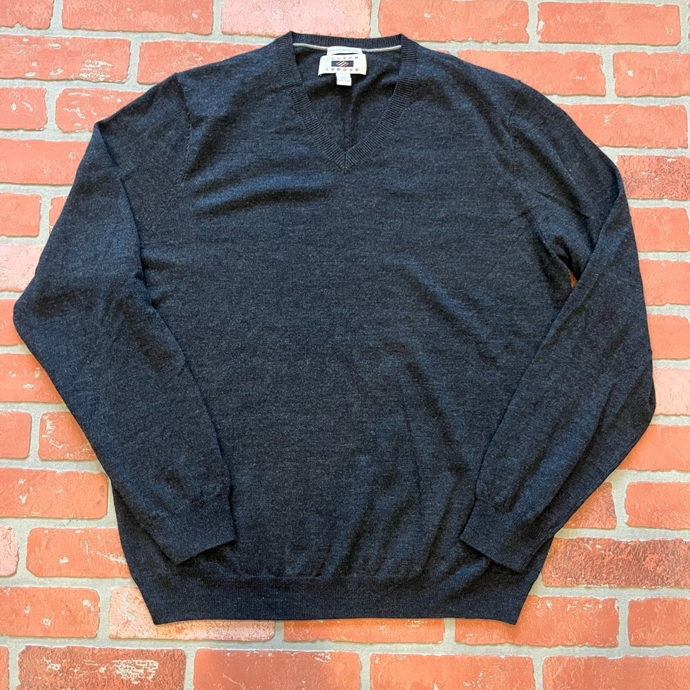 Men’s Joseph Abboud V-Neck Sweater Gray XL
